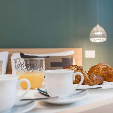 Urban Retreat - Motorvalley Vibes Appartement *
