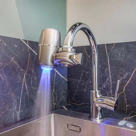 アパート Escape - In The Heart Of Motorvalley モデナ